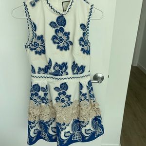 Alexis dress